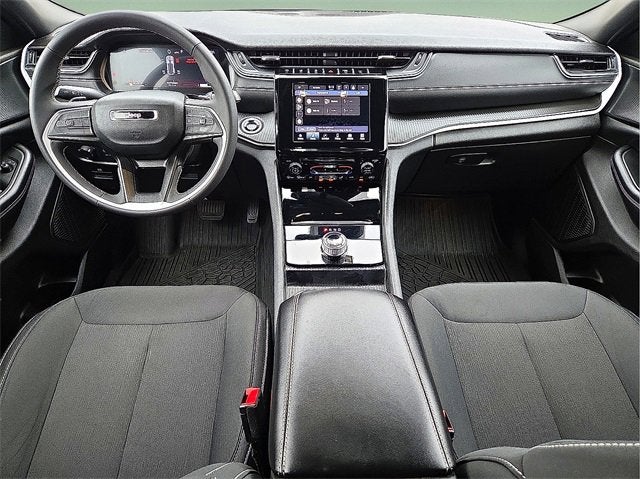 2024 Jeep Grand Cherokee Laredo X 4x4