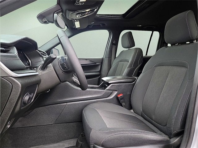 2024 Jeep Grand Cherokee Laredo X 4x4