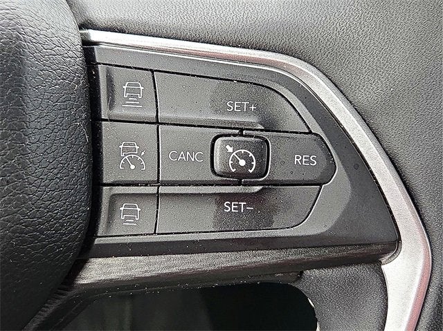 2024 Jeep Grand Cherokee Laredo X 4x4