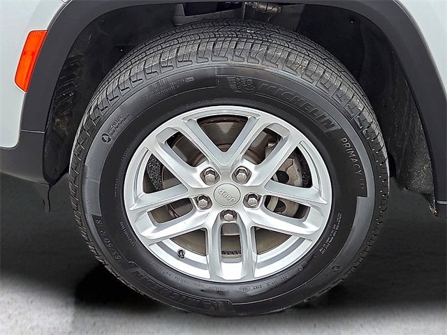 2024 Jeep Grand Cherokee Laredo X 4x4