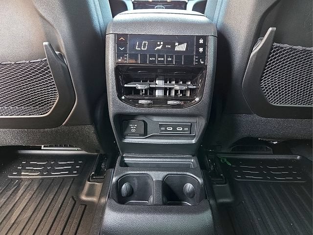 2026 Jeep Grand Cherokee L Limited 4x4