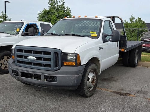 2007 Ford Super Duty F-350 DRW XL