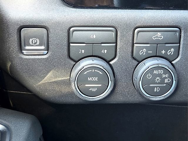 2026 Chevrolet Silverado 3500 HD Chassis Cab LT