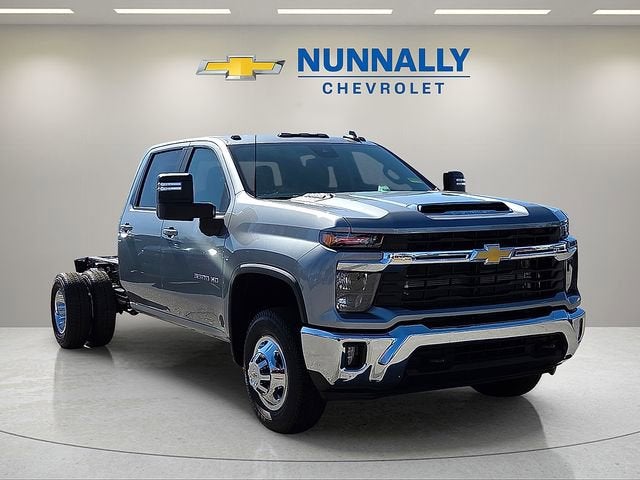 2026 Chevrolet Silverado 3500 HD Chassis Cab LT