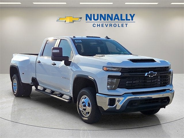 2026 Chevrolet Silverado 3500 HD WT DRW