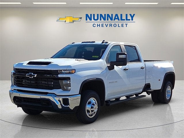 2026 Chevrolet Silverado 3500 HD WT DRW