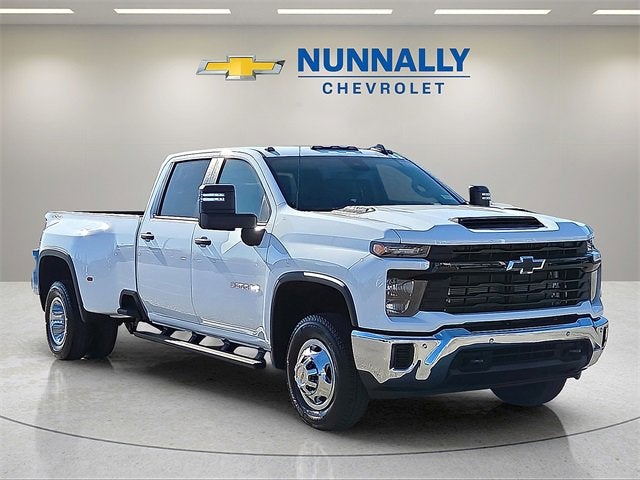 2026 Chevrolet Silverado 3500 HD WT DRW