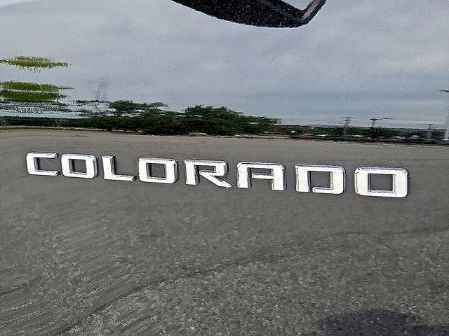 2024 Chevrolet Colorado WT