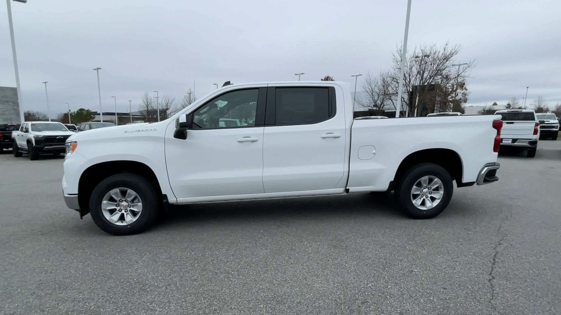 2025 Chevrolet Silverado 1500 LT