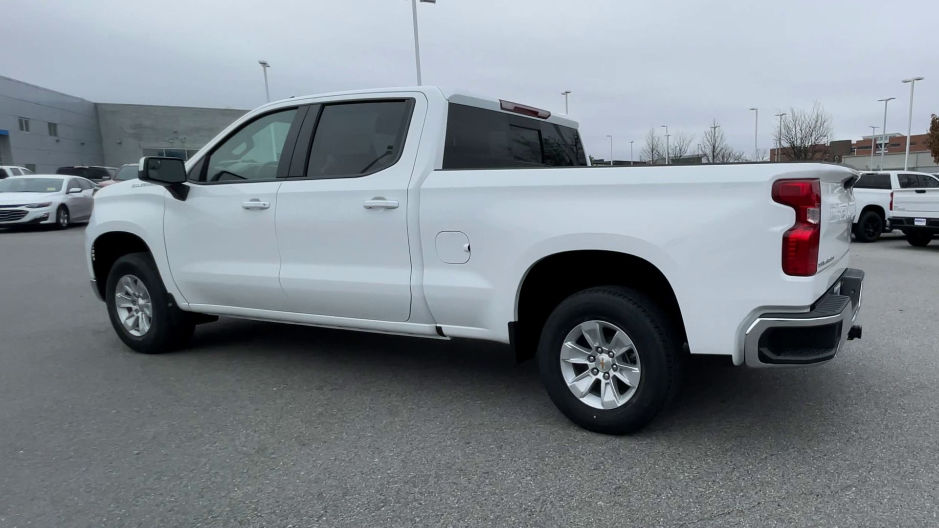 2025 Chevrolet Silverado 1500 LT