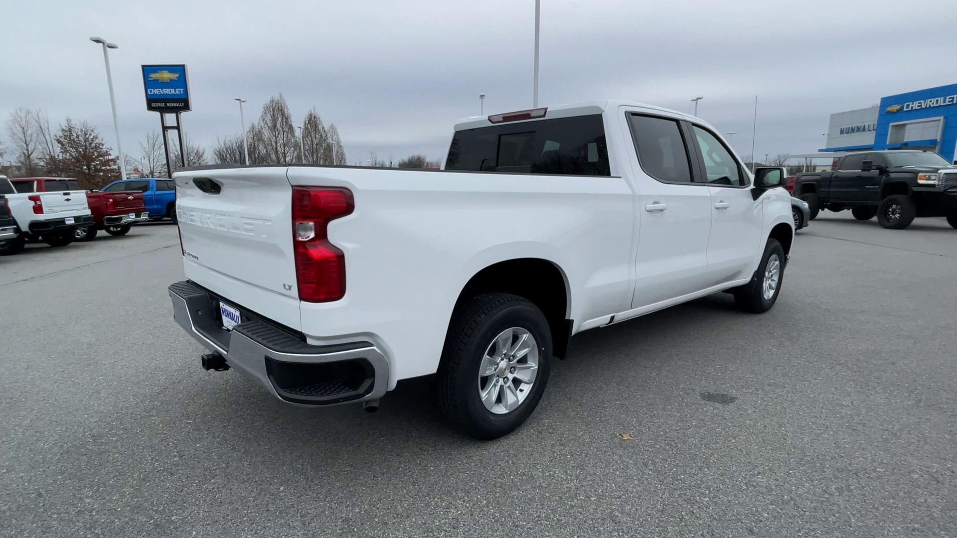 2025 Chevrolet Silverado 1500 LT