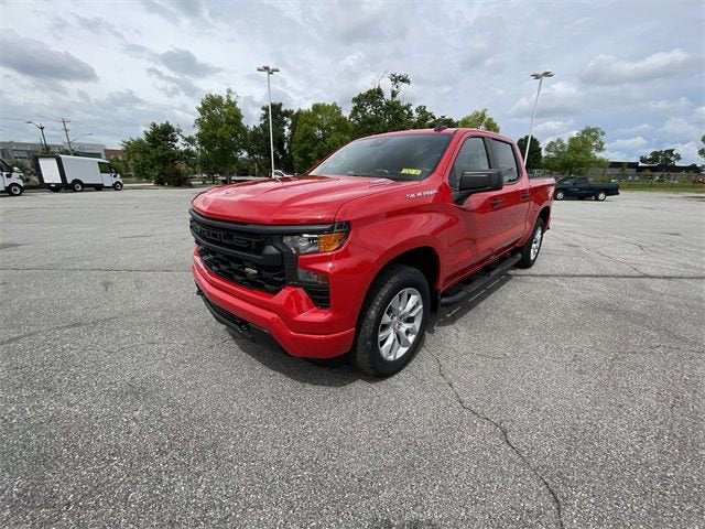 2025 Chevrolet Silverado 1500 Custom