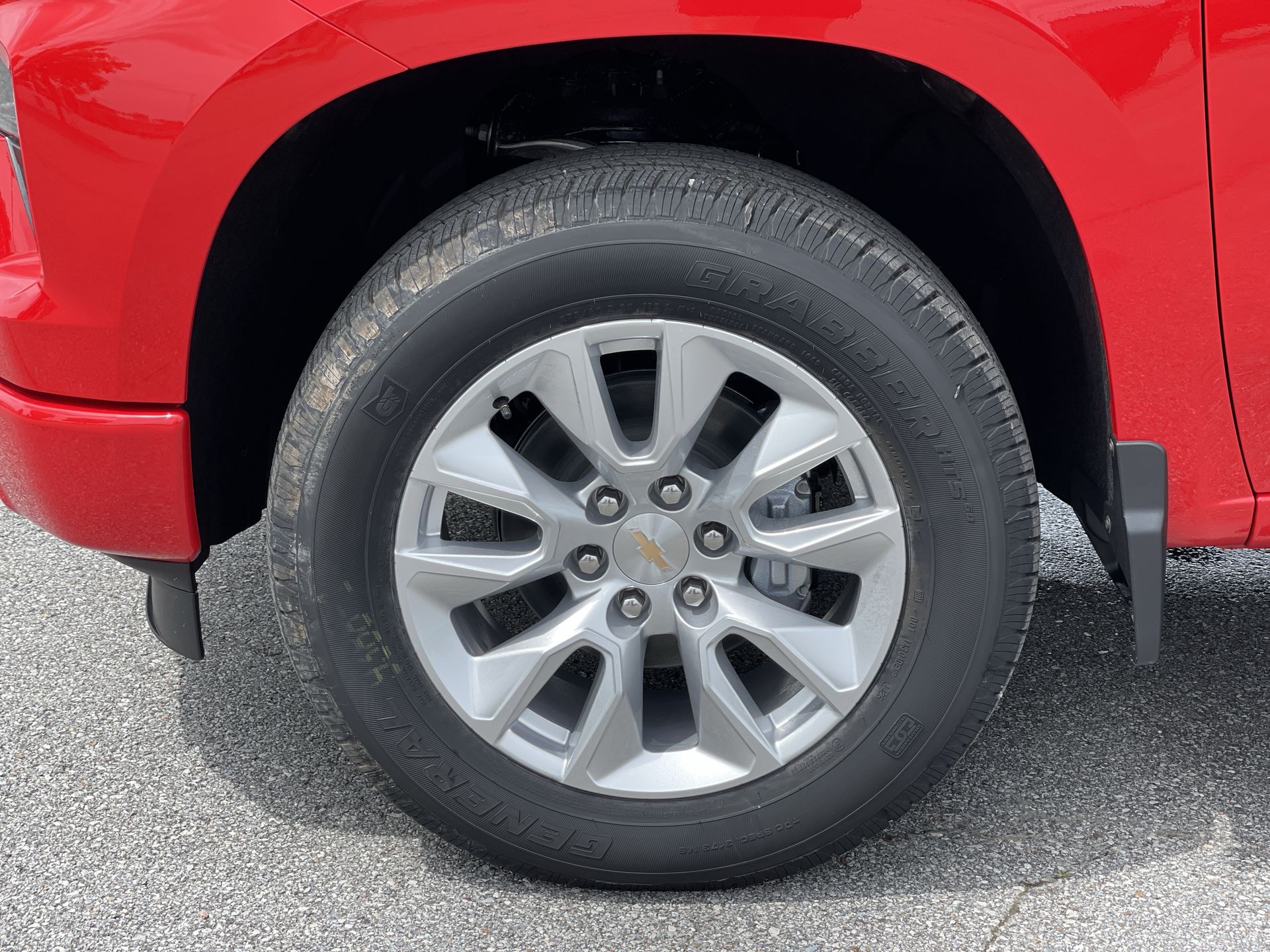 2025 Chevrolet Silverado 1500 Custom