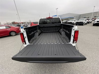 2025 Chevrolet Colorado WT/LT