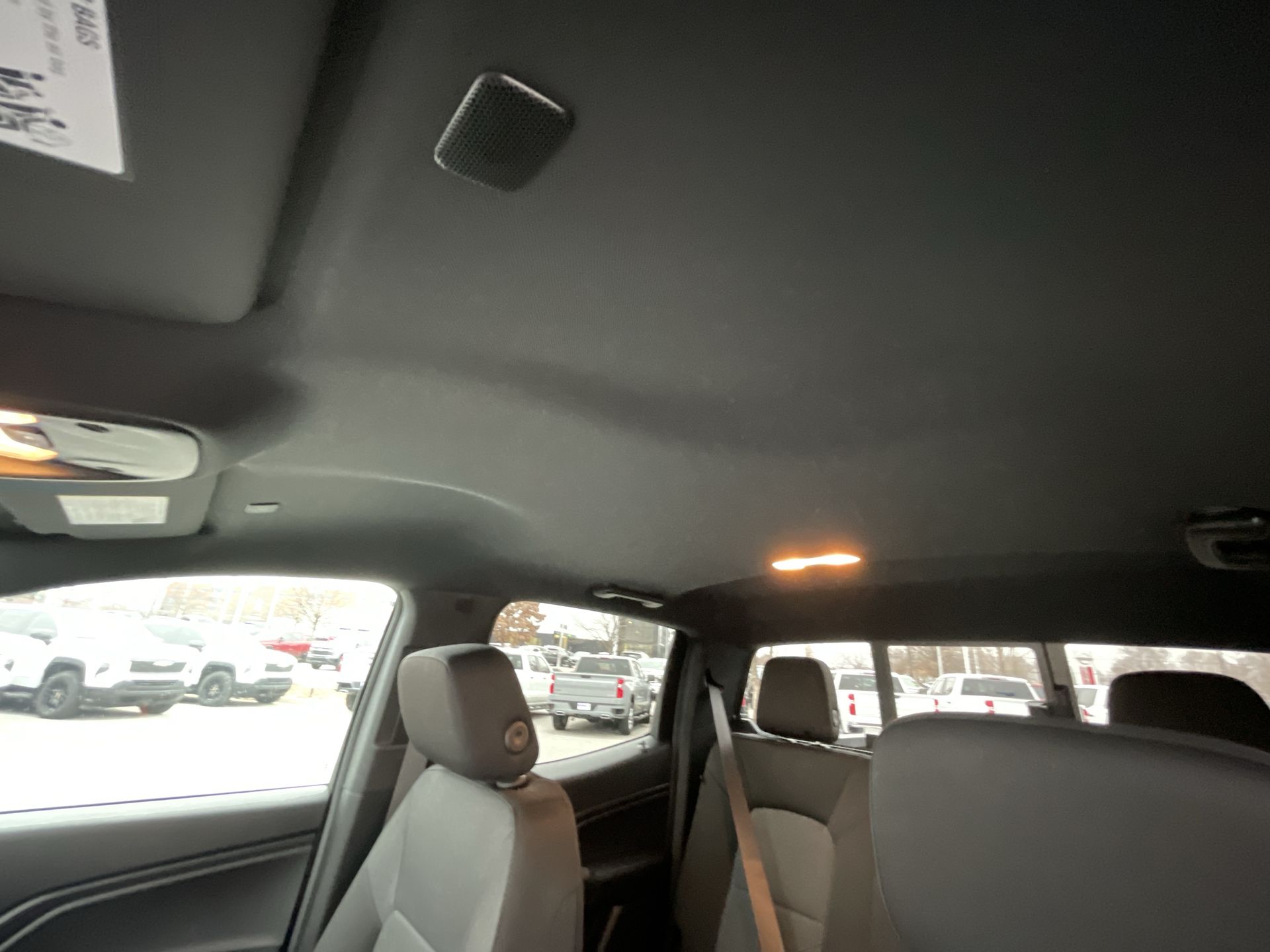 2025 Chevrolet Colorado WT/LT