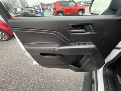 2025 Chevrolet Colorado WT/LT