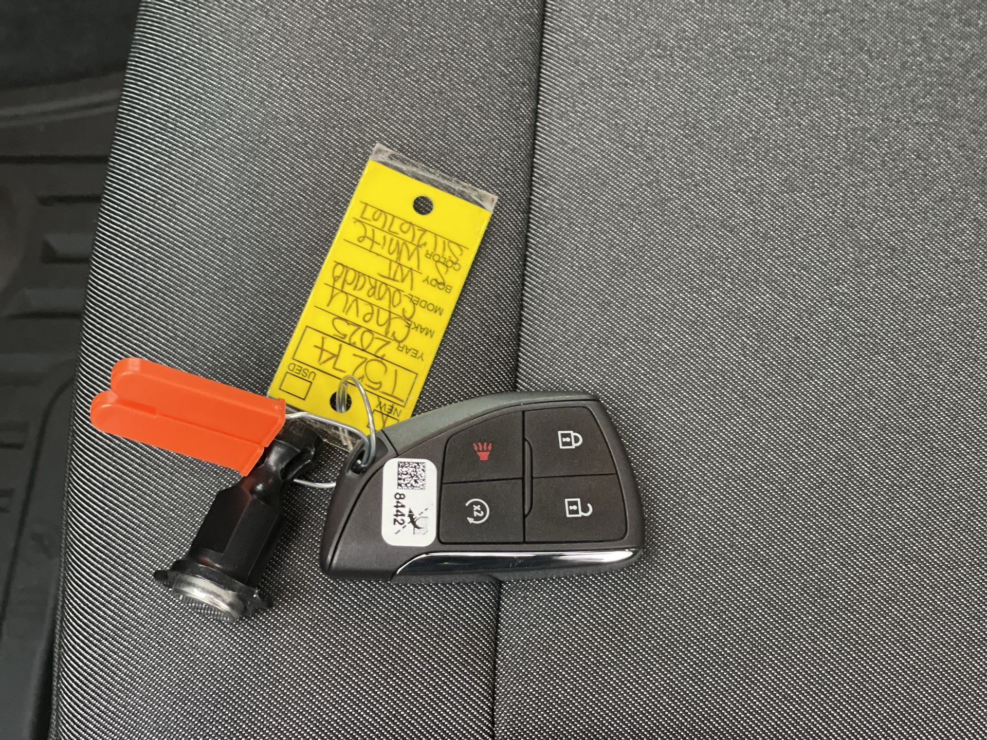 2025 Chevrolet Colorado WT/LT