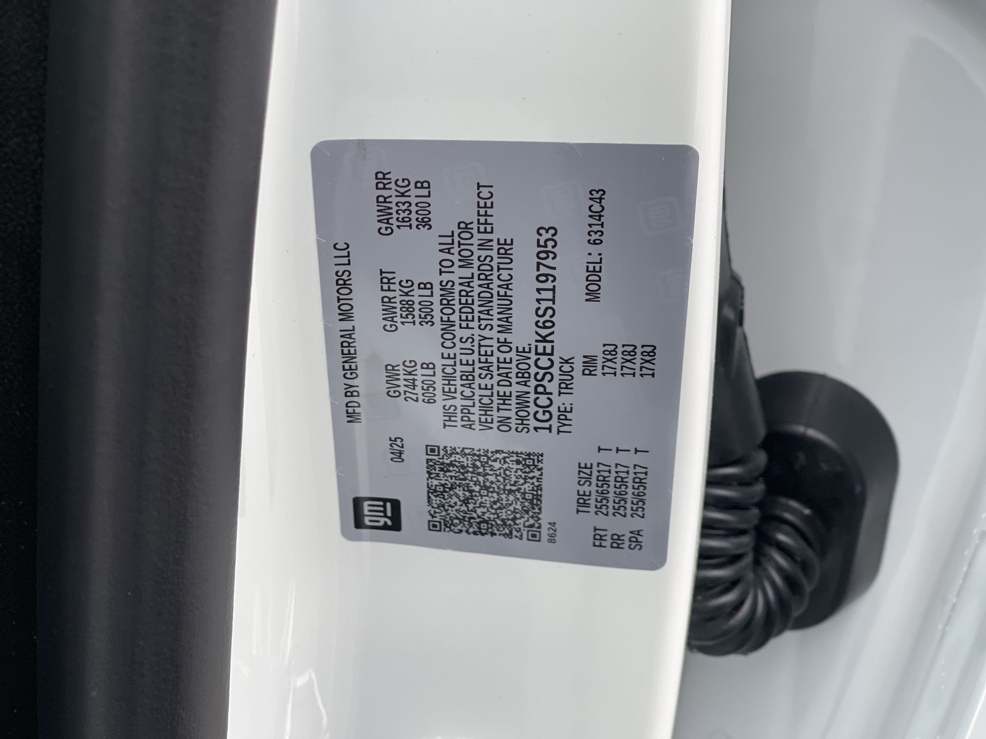 2025 Chevrolet Colorado WT/LT