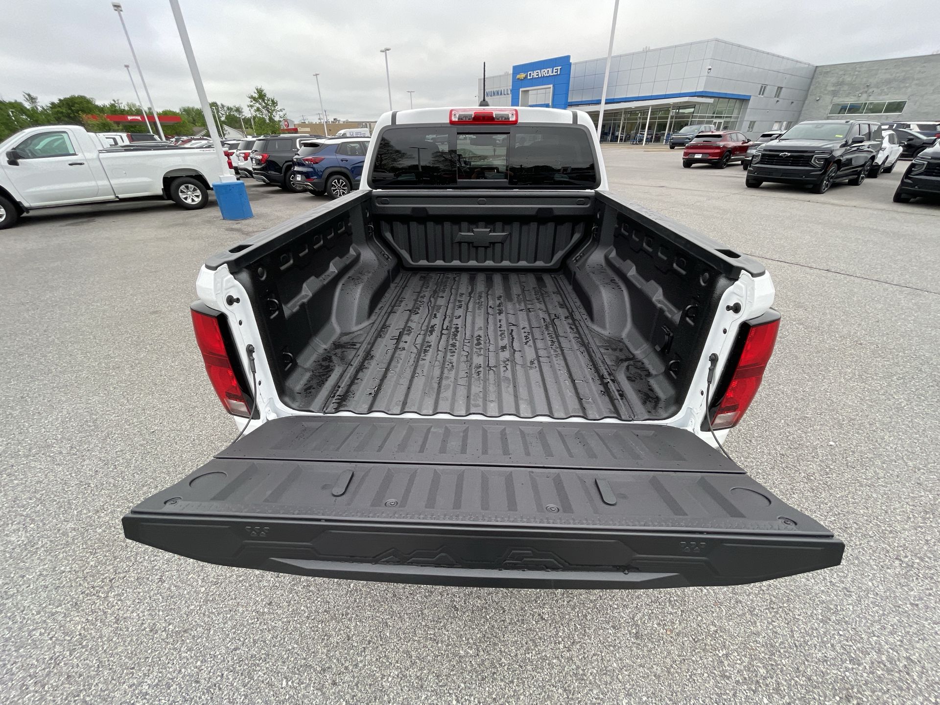 2025 Chevrolet Colorado WT/LT