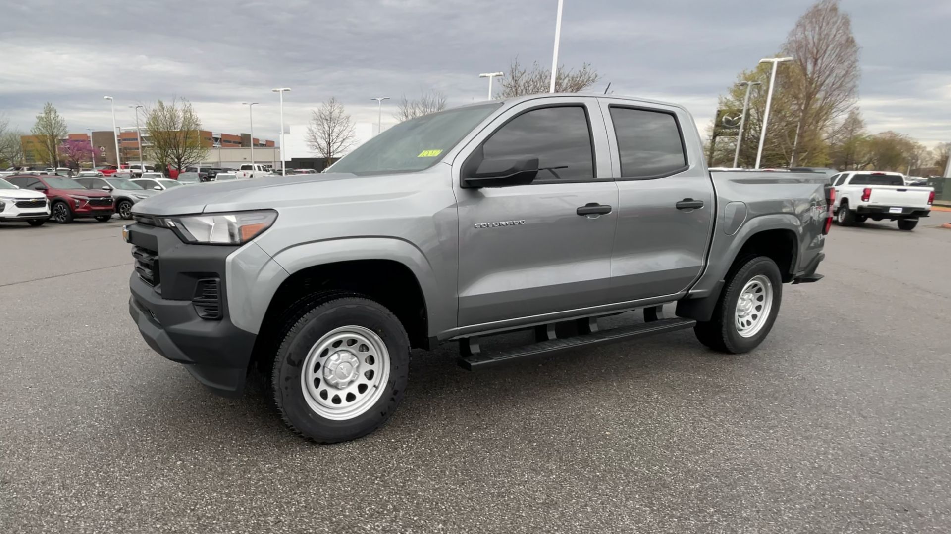 2025 Chevrolet Colorado WT/LT