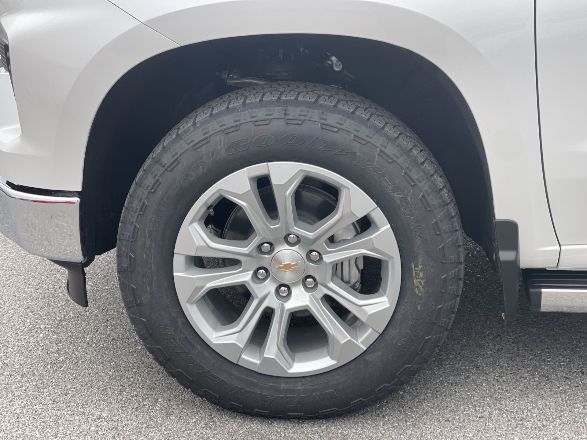 2025 Chevrolet Silverado 1500 LTZ