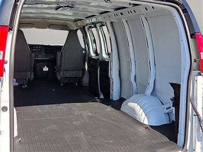 2025 Chevrolet Express Cargo 2500 WT