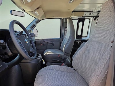 2025 Chevrolet Express Cargo 2500 WT