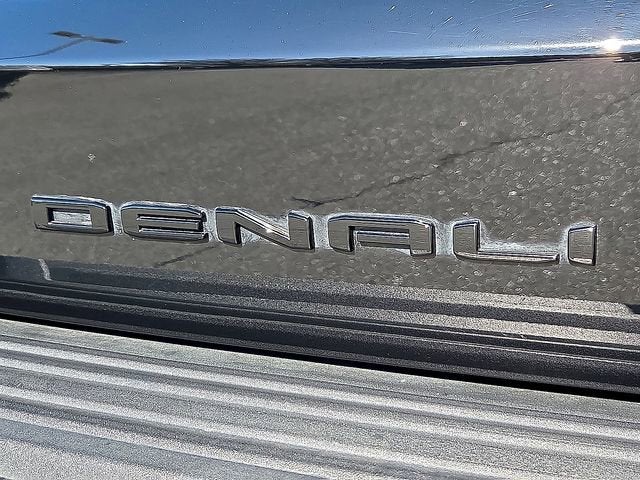 2024 GMC Yukon Denali