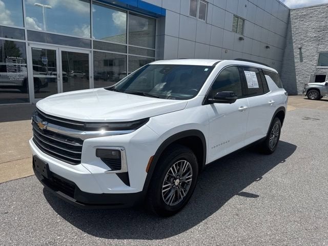 2024 Chevrolet Traverse LT