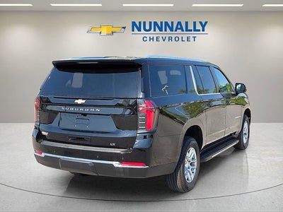 2025 Chevrolet Suburban LT