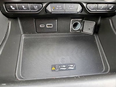 2022 Chevrolet Suburban Premier