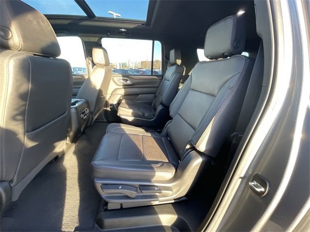 2022 Chevrolet Suburban High Country