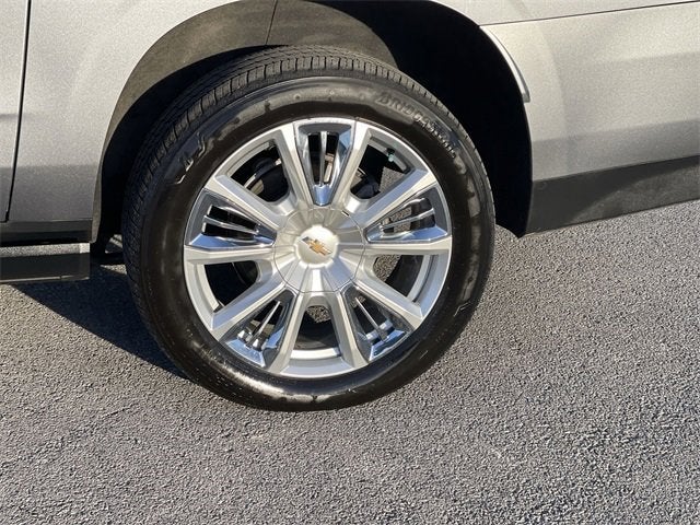 2022 Chevrolet Suburban High Country