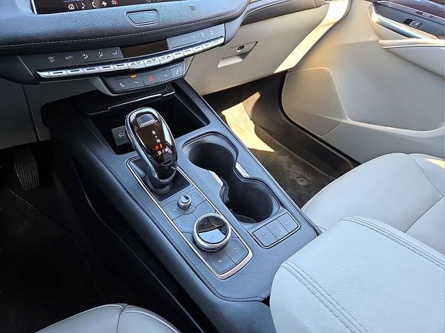 2021 Cadillac XT4 Luxury