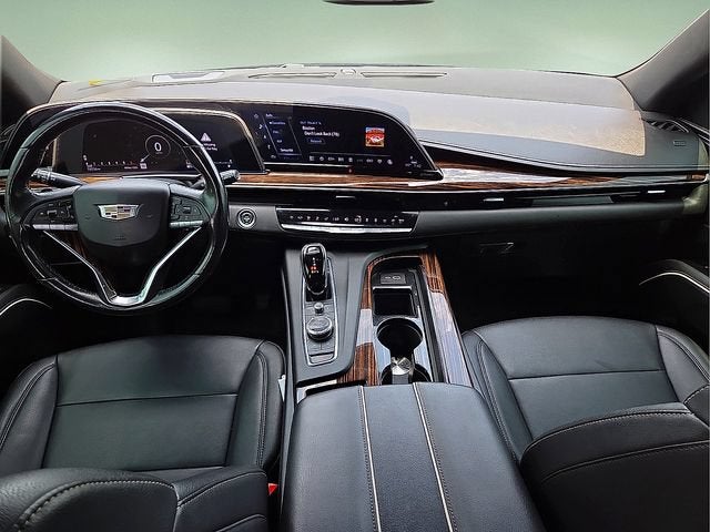 2022 Cadillac Escalade Luxury