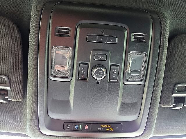 2022 Cadillac Escalade Luxury