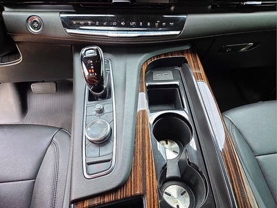 2022 Cadillac Escalade Luxury
