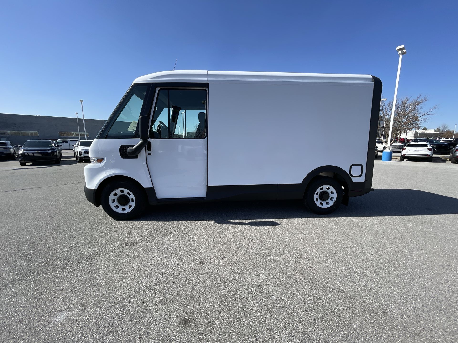 2025 Chevrolet BrightDrop 400 FWD 400