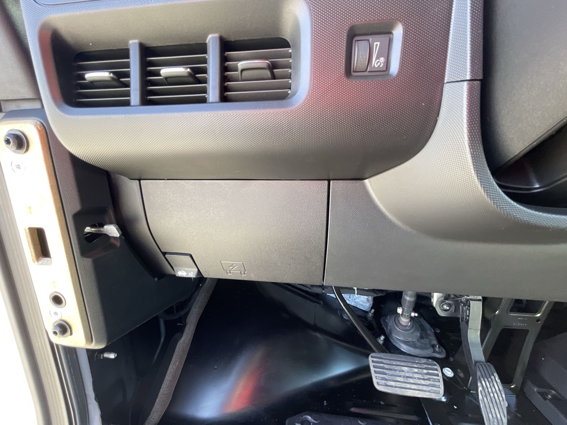 2025 Chevrolet BrightDrop 400 FWD 400