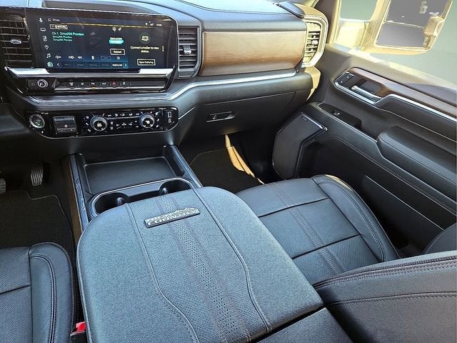 2024 Chevrolet Silverado 3500 HD High Country