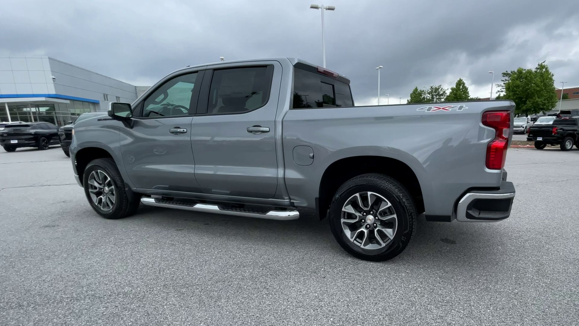 2025 Chevrolet Silverado 1500 LT