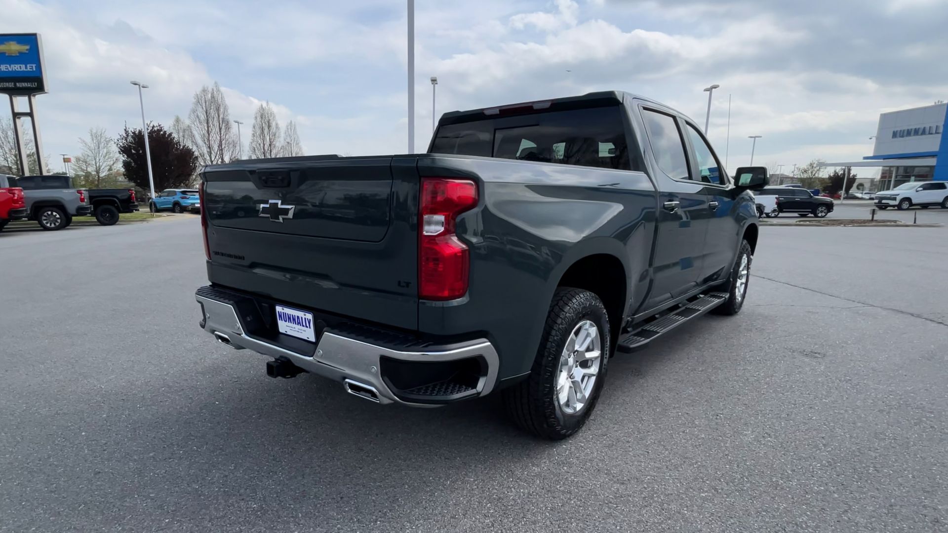 2025 Chevrolet Silverado 1500 LT