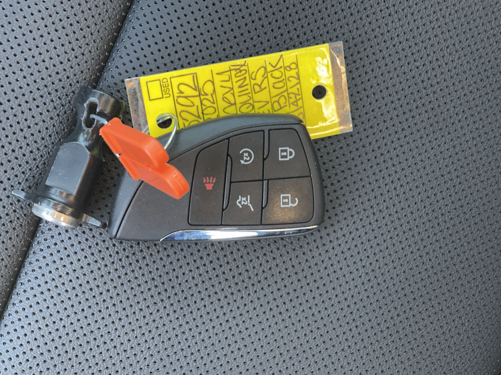 2025 Chevrolet Equinox EV RS