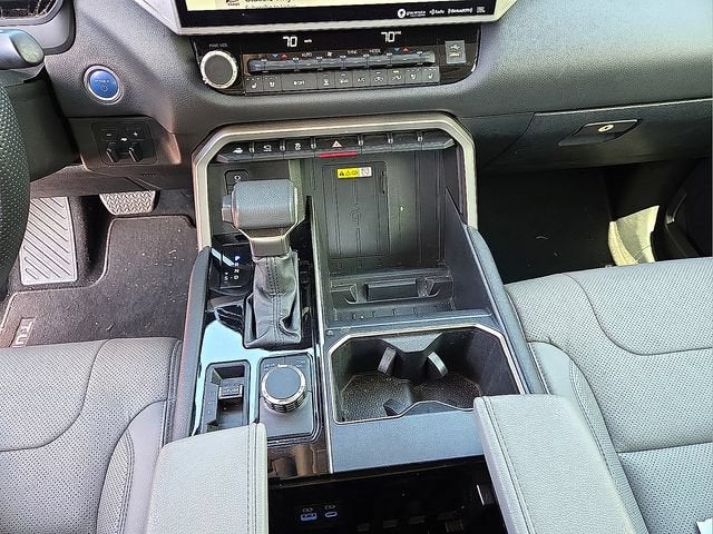 2024 Toyota Tundra Hybrid Limited 4WD
