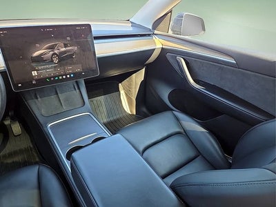 2023 Tesla Model Y Performance