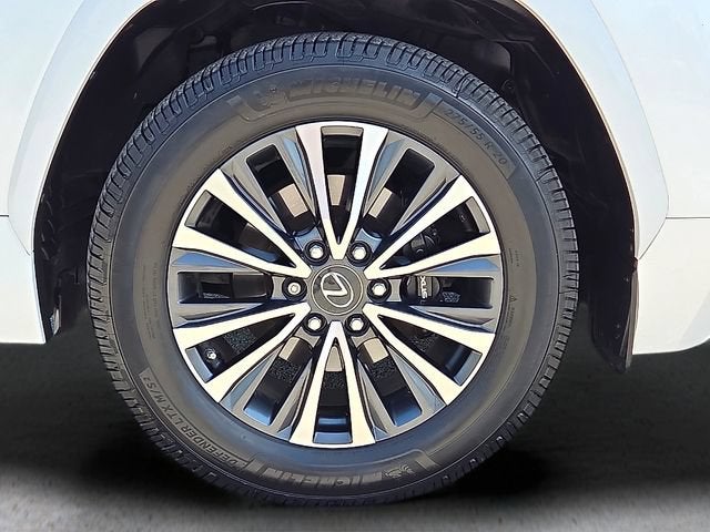 2023 Lexus LX 600 Premium