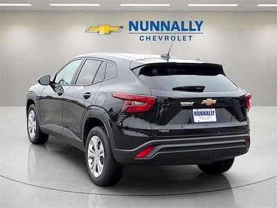 2025 Chevrolet Trax LS