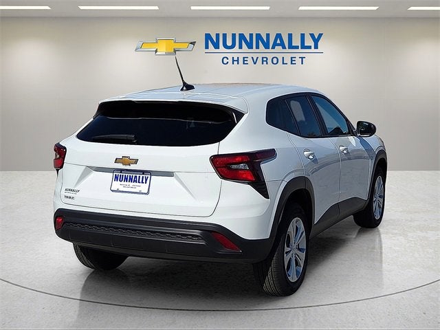 2025 Chevrolet Trax LS