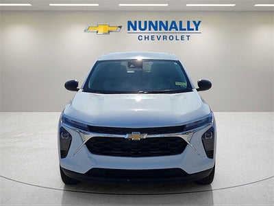 2025 Chevrolet Trax LS