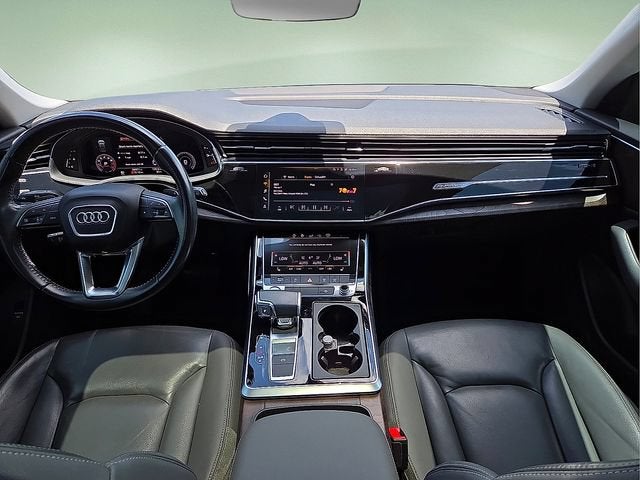2020 Audi Q8 Premium 55 TFSI quattro Tiptronic